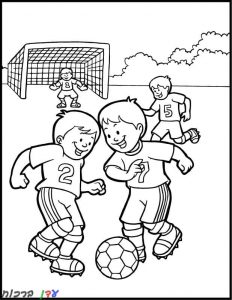דף צביעה כדורגל ושחקני כדורגל ילדים משחקים עם כדור 1jpg